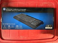 Front view of HP Ultrathin Wireless Keyboard retail box
