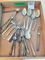 Tray with all flatware pieces showing quantity and variety