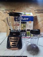 Blender base, glass jar, personal cup, box