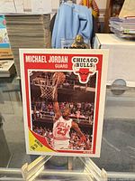 Front of 1988-89 Fleer Michael Jordan #21 trading card