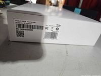 Box end label showing product name Touchscreen, model STS5R0.0, serial, regulatory marks