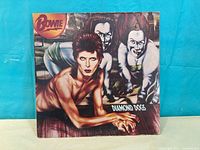 Front cover of David Bowie Diamond Dogs LP