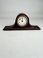 Front view of entire mantel clock