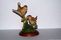 Resin wren pair figurine front view