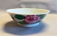 Side view showing pink blossom and leaves decoration