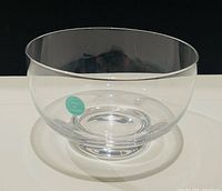 Full view of clear crystal bowl
