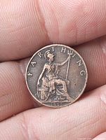 Reverse showing seated Britannia and date 1917