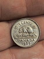 Reverse of 1939 Canada 5-cent coin showing beaver design and date