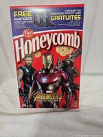 Front of Post Honeycomb Avengers Infinity War 400 g box showing Thor, Iron Man, Rocket