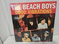 Front cover Beach Boys Good Vibrations LP sealed