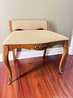Front three-quarter view of entire bench