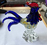 Full view of multicolour glass rooster figurine