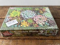 Front and side of sealed Hua Dada Succulent Plants 1000-piece puzzle box