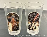 Two Star Wars glasses front view