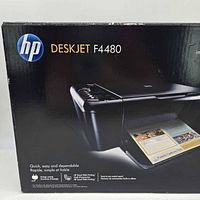 Front view of HP DeskJet F4480 retail box