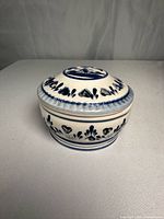 Full view of lidded trinket dish showing design and shape
