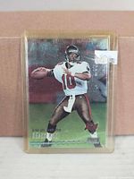 Front of Shaun King Topps Stadium Club card in plastic holder