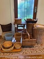 Front view showing all baskets, tray and stool