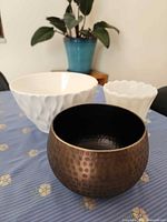 Front view showing all three bowls together