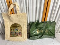 Front view of both totes side by side