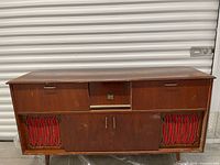 Front view of Koronette stereo cabinet closed