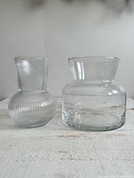 Both vases front view