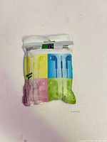 Front of sealed package showing brand U19 and colour examples