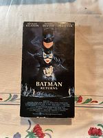 Front of Batman Returns VHS sleeve