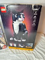 Rear of LEGO Ideas Tuxedo Cat sealed box