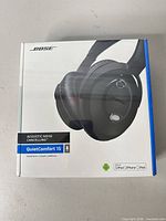 Front view of sealed Bose QuietComfort 15 retail box