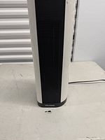 Front lower view showing Pelonis logo and grille