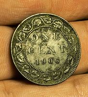 Reverse showing ONE CENT 1906 within maple leaf wreath