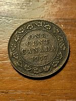 Reverse of 1917 Canada one-cent coin showing denomination and date