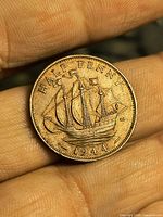 Reverse showing Golden Hind and 1944 date