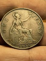 Reverse showing seated Britannia and date 1935