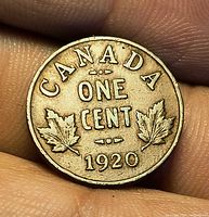 Reverse side showing CANADA ONE CENT 1920 with maple leaves
