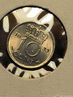 Reverse showing crown above 10 CENT and 1955 date