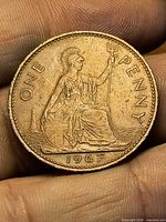 reverse showing seated Britannia and 1967 date