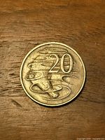 Reverse showing platypus design and 20 denomination