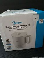 Retail box front showing brand, model and capacity