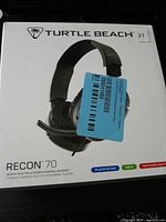 Front of retail box showing Turtle Beach Recon 70 headset