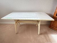 Full view of tabletop and legs