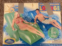 Retail box of The Wet Set Float Recliner Lounge