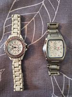 Both watches side by side showing overall design