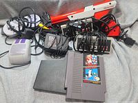 All items grouped: Zapper, controllers, mouse, cartridge, cables