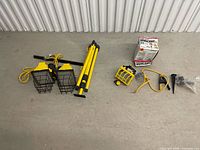 Twin halogen floodlights, tripod stand, handheld work light, box, accessories