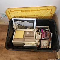 overview of tote with lid and contents visible