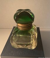 front view of inkwell closed