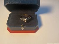 Ring in presentation box showing overall appearance