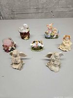 Overview of seven decor pieces